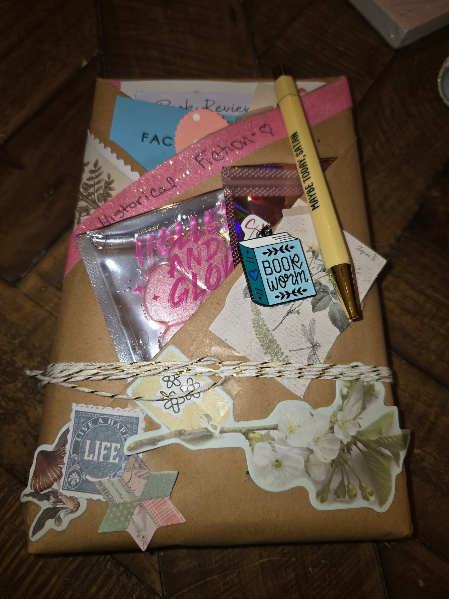 Stephanie Nichole’s Shelf Indulgence Box