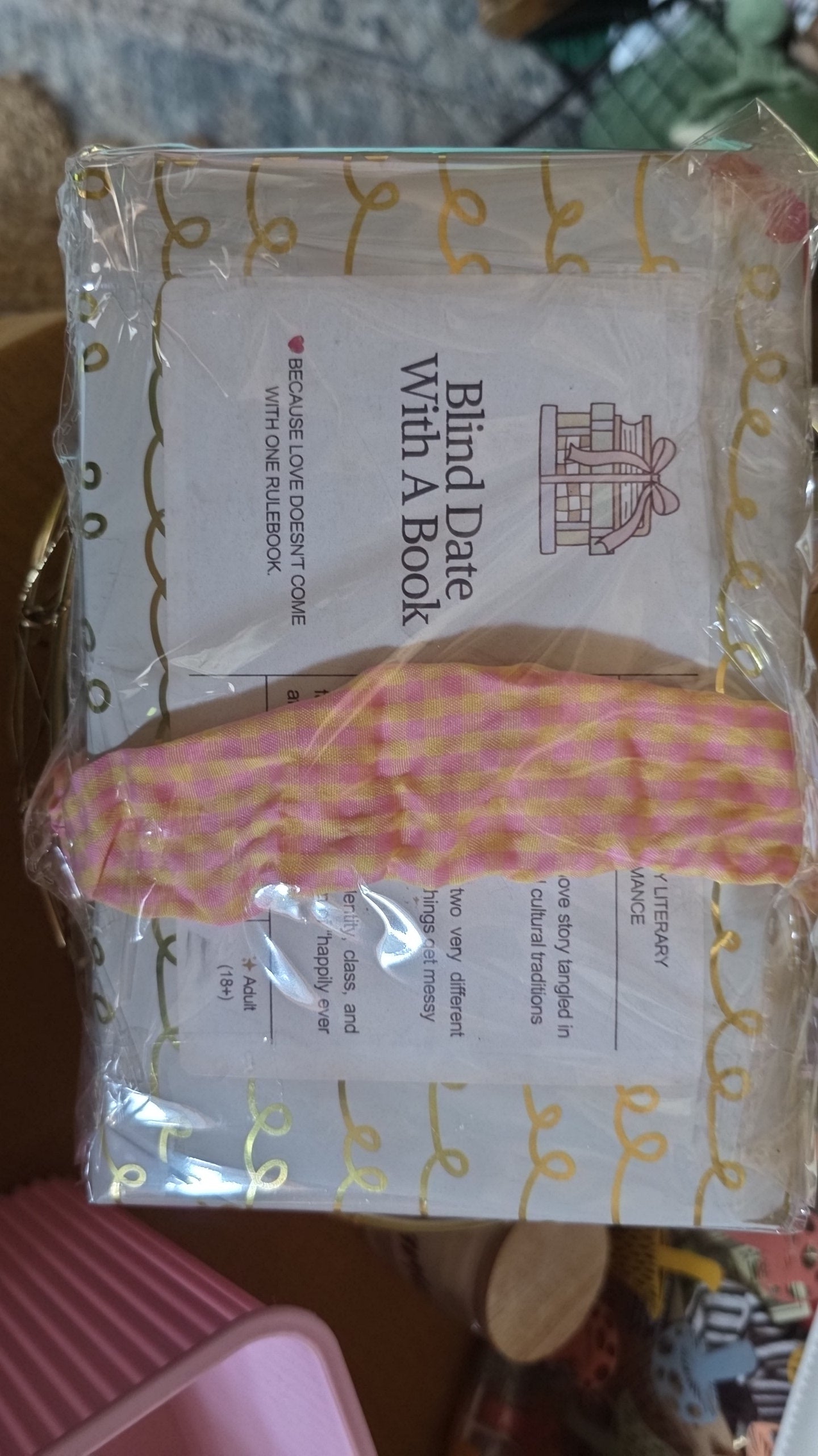 Blind Date With a Book 💕📚 - Romance - Freshly Pressed